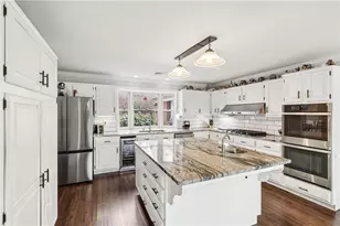 1009 Sugar Loaf Ln, Fawn Township, PA 15065 - Photo 7