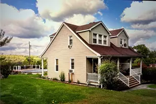 1910 2nd St, South Connellsville, PA 15425 - Photo 3