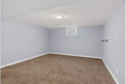 5217 Broadlea Dr, Pittsburgh, PA 15236 - Photo 9