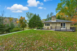 690 Pearce Mill Rd, Pine Township, PA 15090 - Photo 19