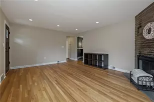 690 Pearce Mill Rd, Pine Township, PA 15090 - Photo 7