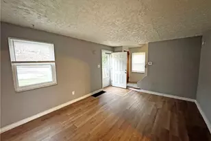 5901 Verona Rd, Pittsburgh, PA 15147 - Photo 3