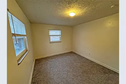 5901 Verona Rd, Pittsburgh, PA 15147 - Photo 11