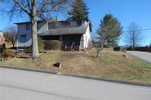 221 Sunset Dr, Wilkins Township, PA 15235 - Photo 3