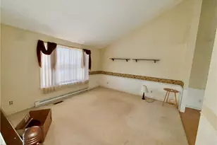 205 Michael Dr, South Union Township, PA 15401 - Photo 3