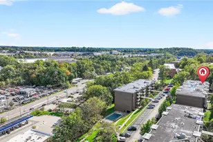 3107 Charlemagne Cir, Ross Twp, PA 15237 - Photo 3