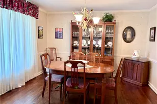 132 Penhurst Dr, Wilkins Township, PA 15235 - Photo 7