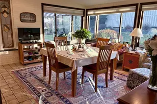 132 Penhurst Dr, Wilkins Township, PA 15235 - Photo 17