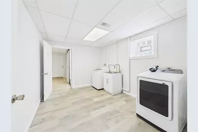 909 1st St, Menallen Township, PA 15468 - Photo 35