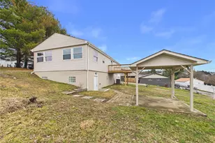 909 1st St, Menallen Township, PA 15468 - Photo 37