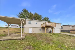 909 1st St, Menallen Township, PA 15468 - Photo 35