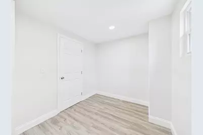 909 1st St, Menallen Township, PA 15468 - Photo 17