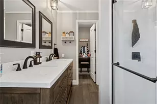 837 Magnolia Ln, Hempfield Township, PA 15639 - Photo 17