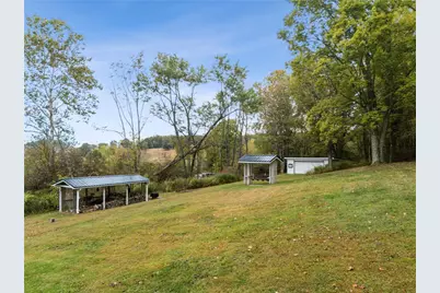 837 Magnolia Ln, Hempfield Township, PA 15639 - Photo 33