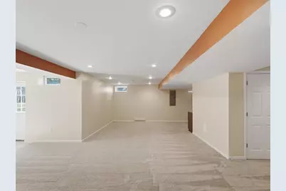 1885 Pioneer Dr, Pittsburgh, PA 15143 - Photo 27