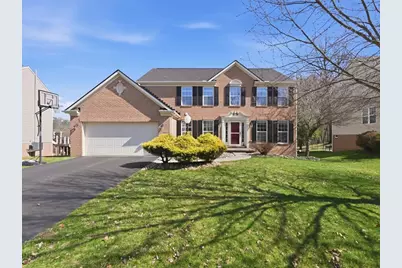 1885 Pioneer Dr, Pittsburgh, PA 15143 - Photo 1