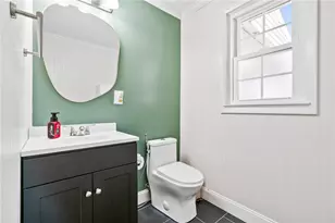 688 Carnival Dr, Pittsburgh, PA 15239 - Photo 13