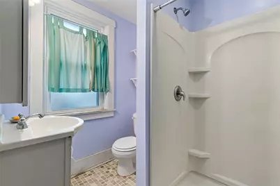 5825 Douglas St, Pittsburgh, PA 15217 - Photo 21