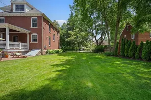 209 Chestnut Rd, Edgeworth, PA 15143 - Photo 11