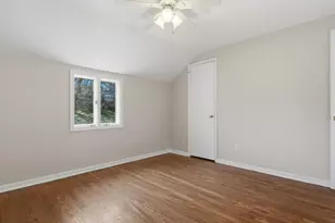 1002 S Greenlawn Dr, Pittsburgh, PA 15216 - Photo 21