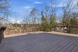 1002 S Greenlawn Dr, Pittsburgh, PA 15216 - Photo 31