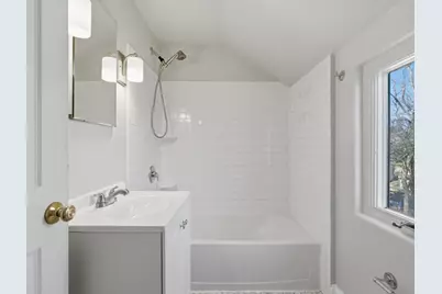 1002 S Greenlawn Dr, Pittsburgh, PA 15216 - Photo 23