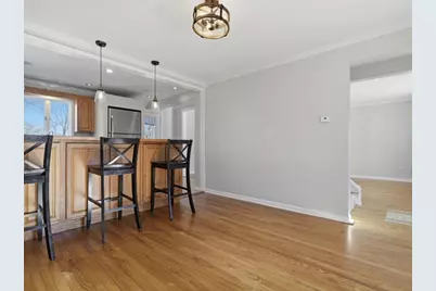 1002 S Greenlawn Dr, Pittsburgh, PA 15216 - Photo 9