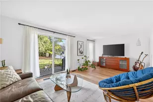 504 Cherry Ct, Ross Twp, PA 15237 - Photo 11