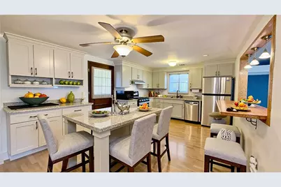 100 Pinewood Dr, South Fayette, PA 15017 - Photo 5