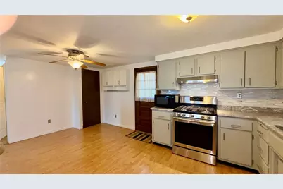 100 Pinewood Dr, South Fayette, PA 15017 - Photo 9