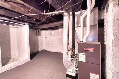 719 Crescent Ave, Ellwood City, PA 16117 - Photo 27