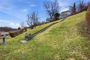 4782 Barone Dr, Pittsburgh, PA 15227 - Photo 31