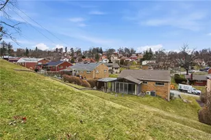 4782 Barone Dr, Pittsburgh, PA 15227 - Photo 29