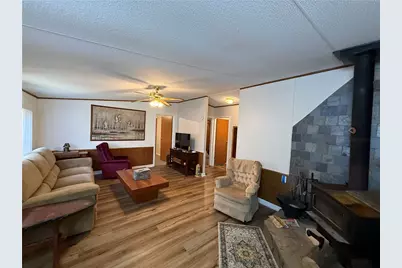 1106 Gary Rd, Middlecreek Township, PA 15557 - Photo 7