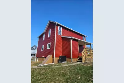 325 Laughlin St, Dawson, PA 15428 - Photo 5