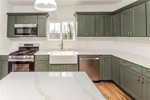 325 Laughlin St, Dawson, PA 15428 - Photo 9