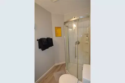 230 Albert St, Pittsburgh, PA 15211 - Photo 11