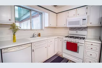 5617 Wickliff Street, Pittsburgh, PA 15201 - Photo 13