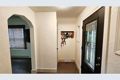 840 Rockwood Ave, Pittsburgh, PA 15234 - Photo 3