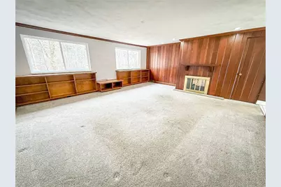 104 Lakewood Dr, Center Township, PA 16001 - Photo 39