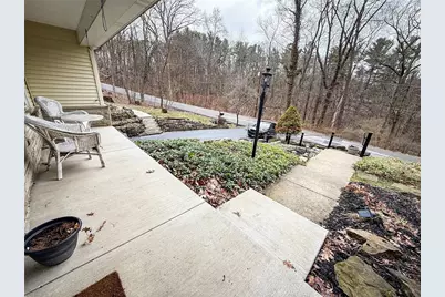 104 Lakewood Dr, Center Township, PA 16001 - Photo 5