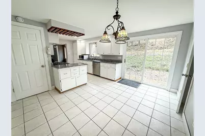 104 Lakewood Dr, Center Township, PA 16001 - Photo 35