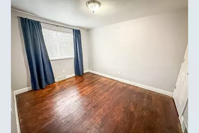 104 Lakewood Dr, Center Township, PA 16001 - Photo 17