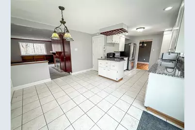 104 Lakewood Dr, Center Township, PA 16001 - Photo 15