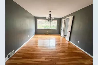 104 Lakewood Dr, Center Township, PA 16001 - Photo 13
