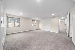 26 Seneca Rd, Bethel Park, PA 15241 - Photo 21