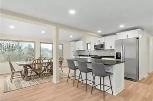 26 Seneca Rd, Bethel Park, PA 15241 - Photo 1