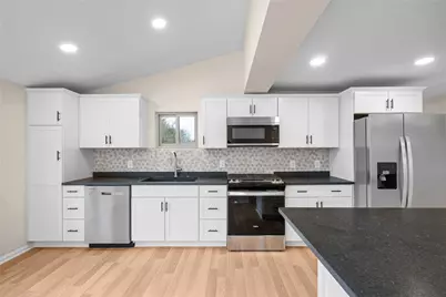 26 Seneca Road, Bethel Park, PA 15241 - Photo 5