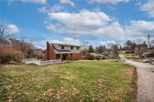 26 Seneca Rd, Bethel Park, PA 15241 - Photo 35