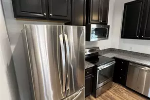 2604 Burham St, Pittsburgh, PA 15203 - Photo 13